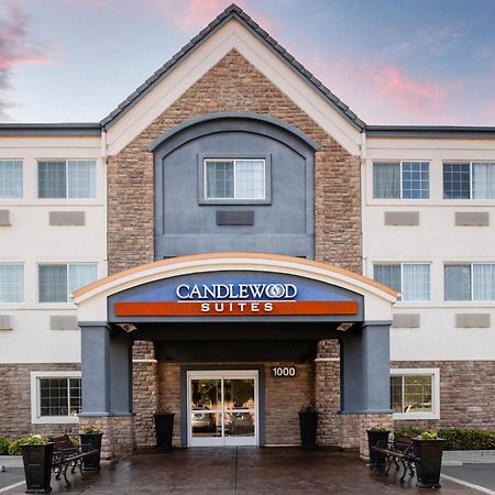 Candlewood Suites Turlock By Ihg Экстерьер фото