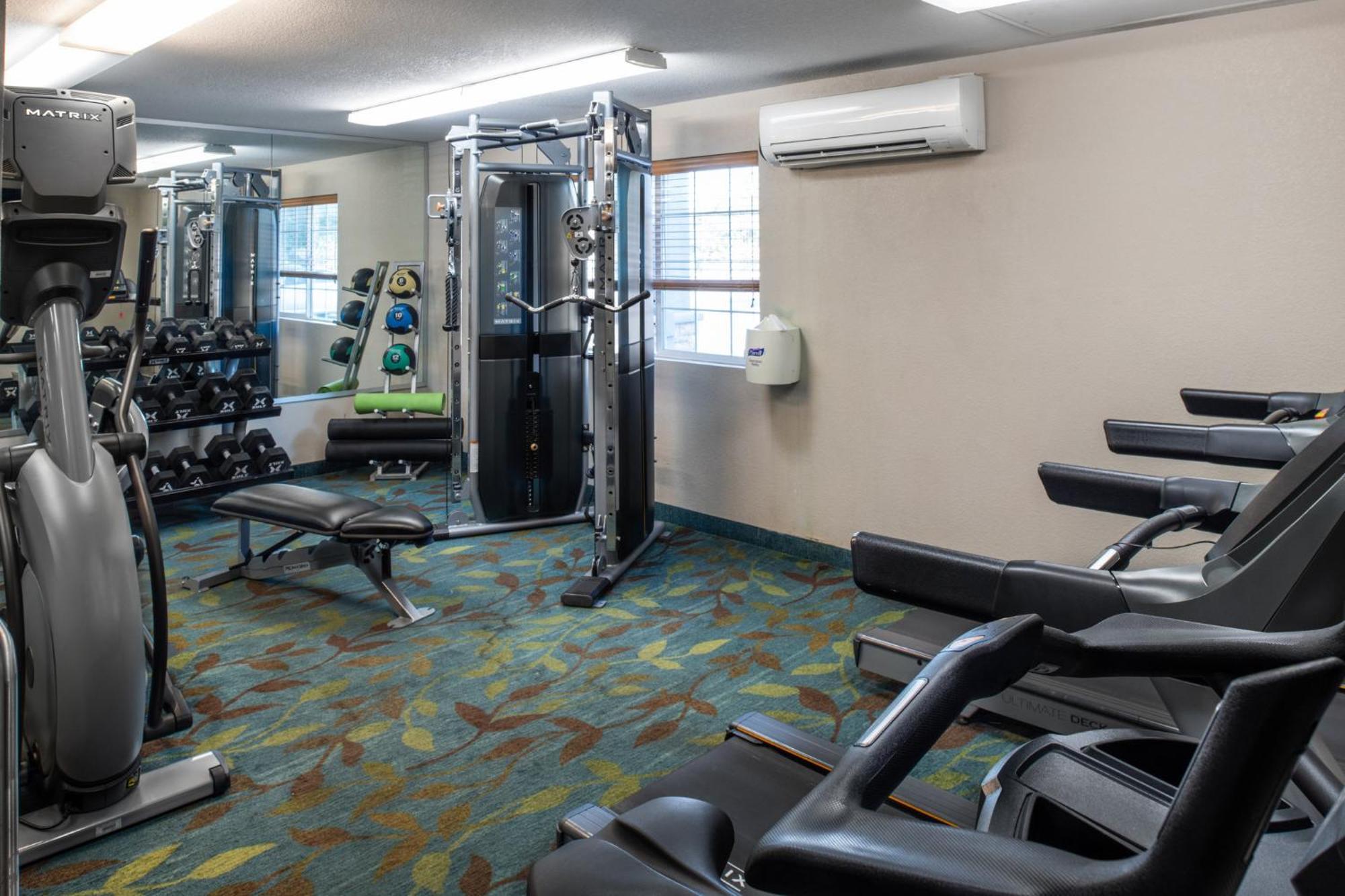 Candlewood Suites Turlock By Ihg Экстерьер фото