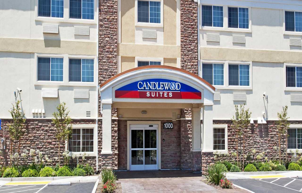 Candlewood Suites Turlock By Ihg Экстерьер фото