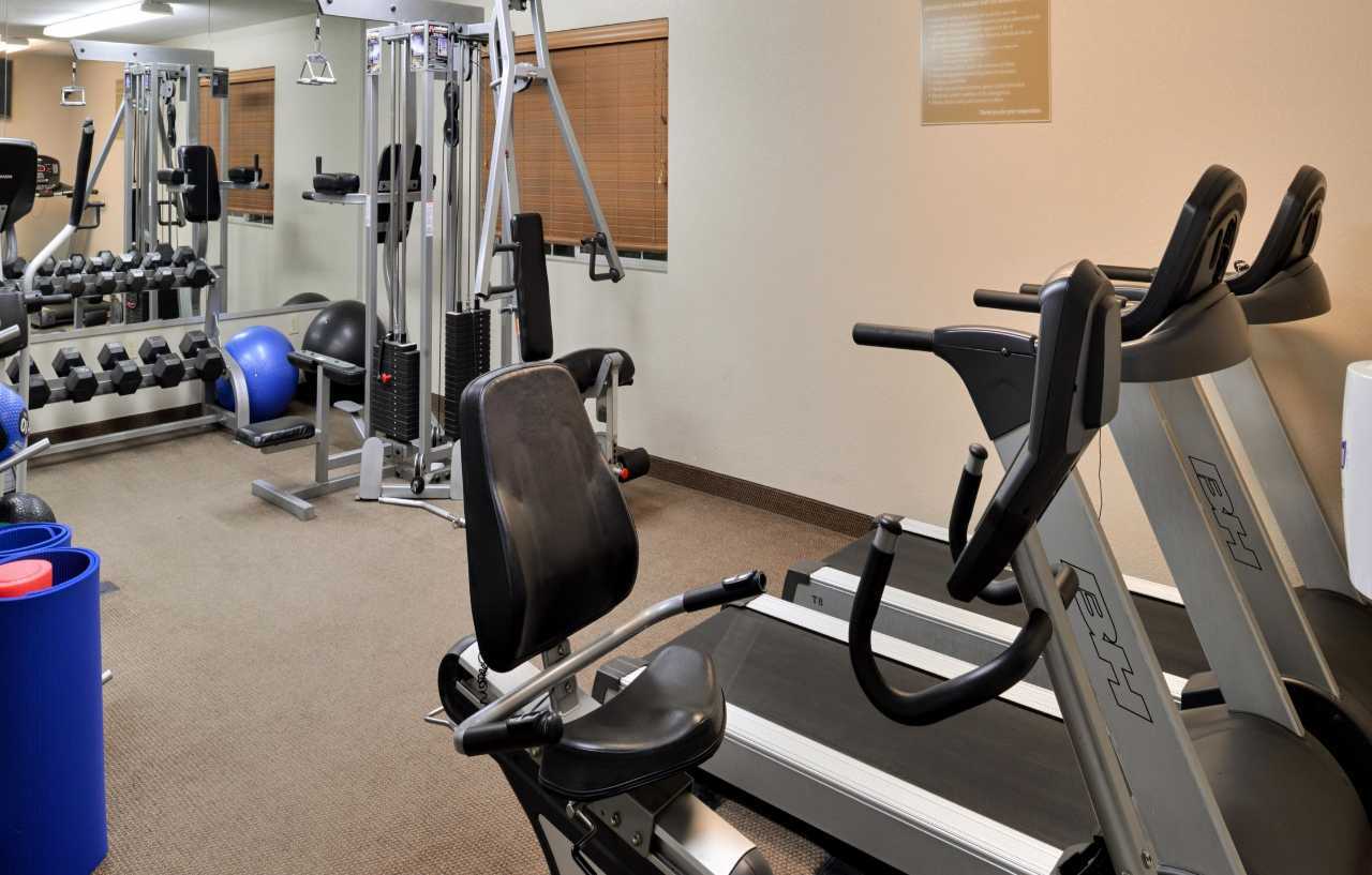 Candlewood Suites Turlock By Ihg Экстерьер фото